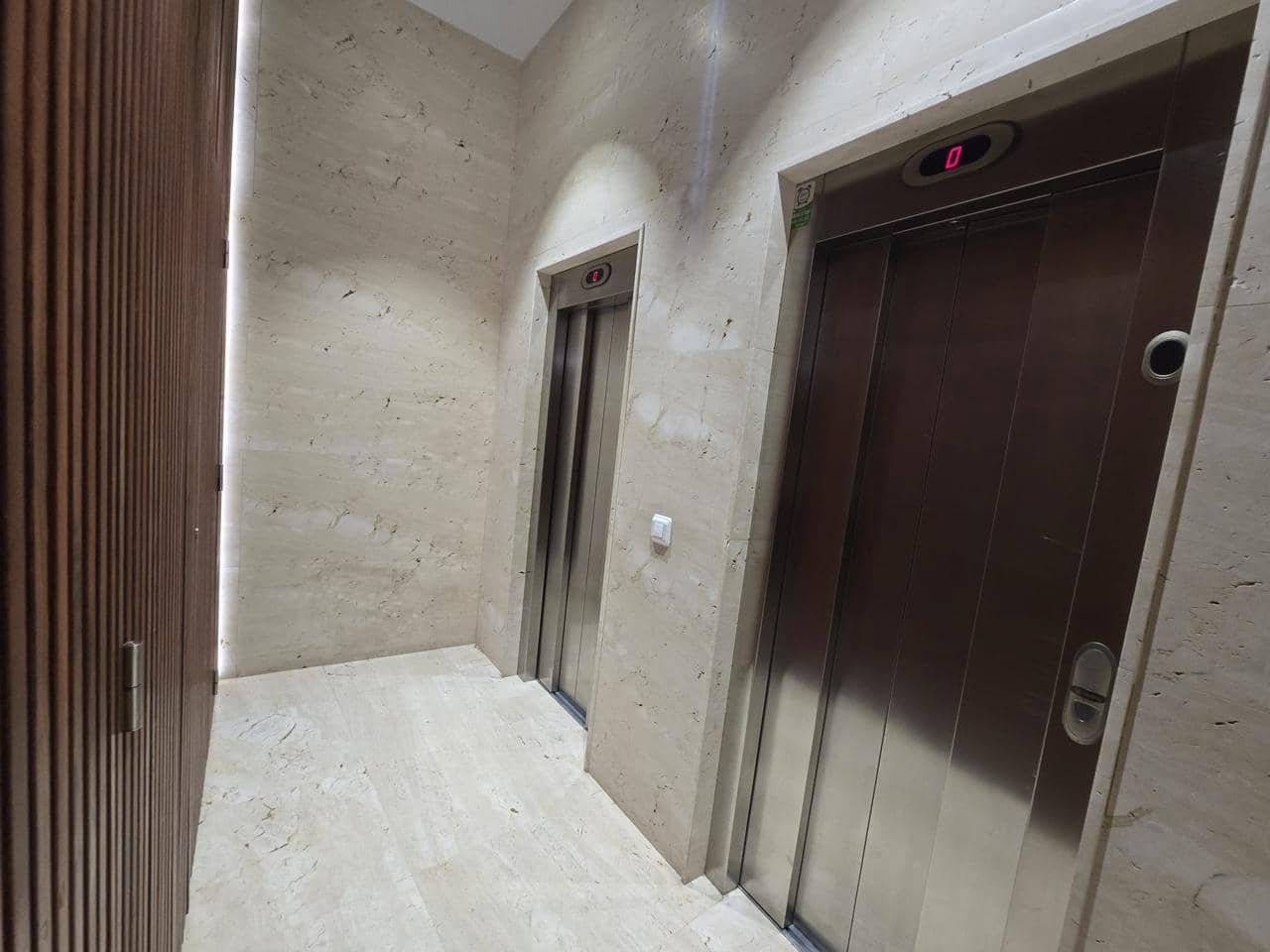 4 Zimmer Wohnung zu verkaufen in Alicante / Alacant Stadt - 415.000 € (Ref: 10041991)