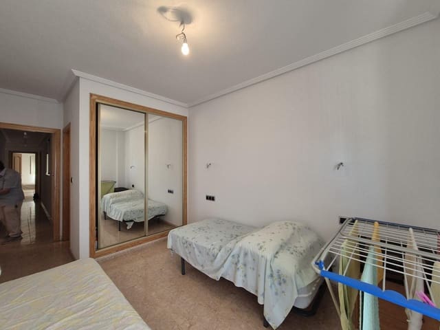 3 sovrum Lägenhet till salu i El Campello med garage - 249 000 € (Ref: 10042206)