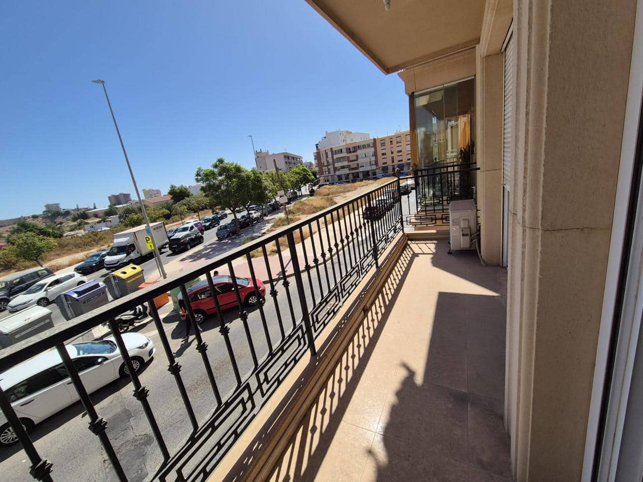 3 sovrum Lägenhet till salu i El Campello med garage - 249 000 € (Ref: 10042206)