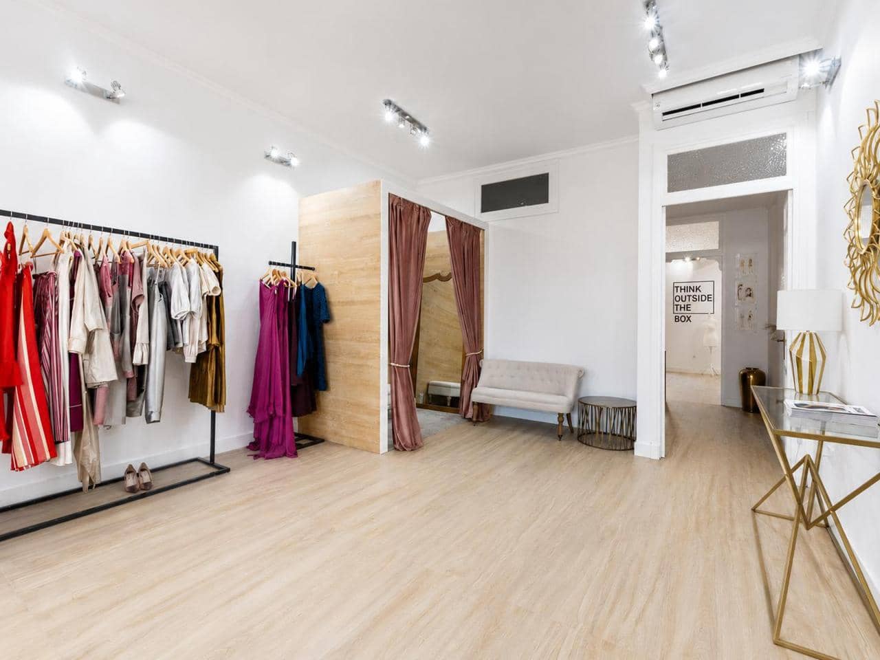 5 bedroom Office for rent in Alicante / Alacant city - € 1,200 (Ref: 10050515)