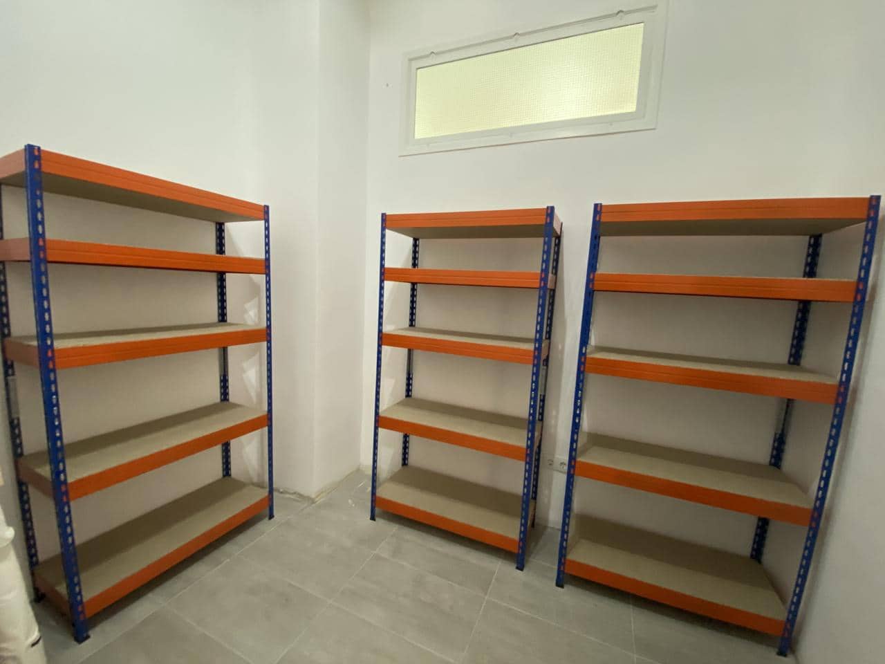 5 bedroom Office for rent in Alicante / Alacant city - € 1,200 (Ref: 10050515)