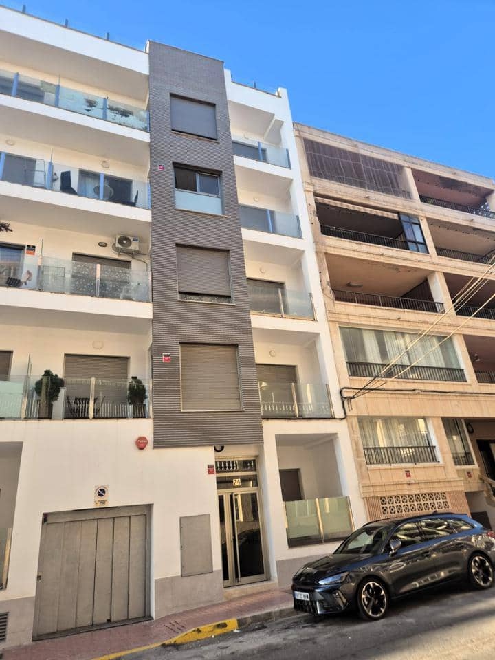 2 sovrum Lägenhet till salu i Guardamar del Segura med garage - 190 000 € (Ref: 10101081)