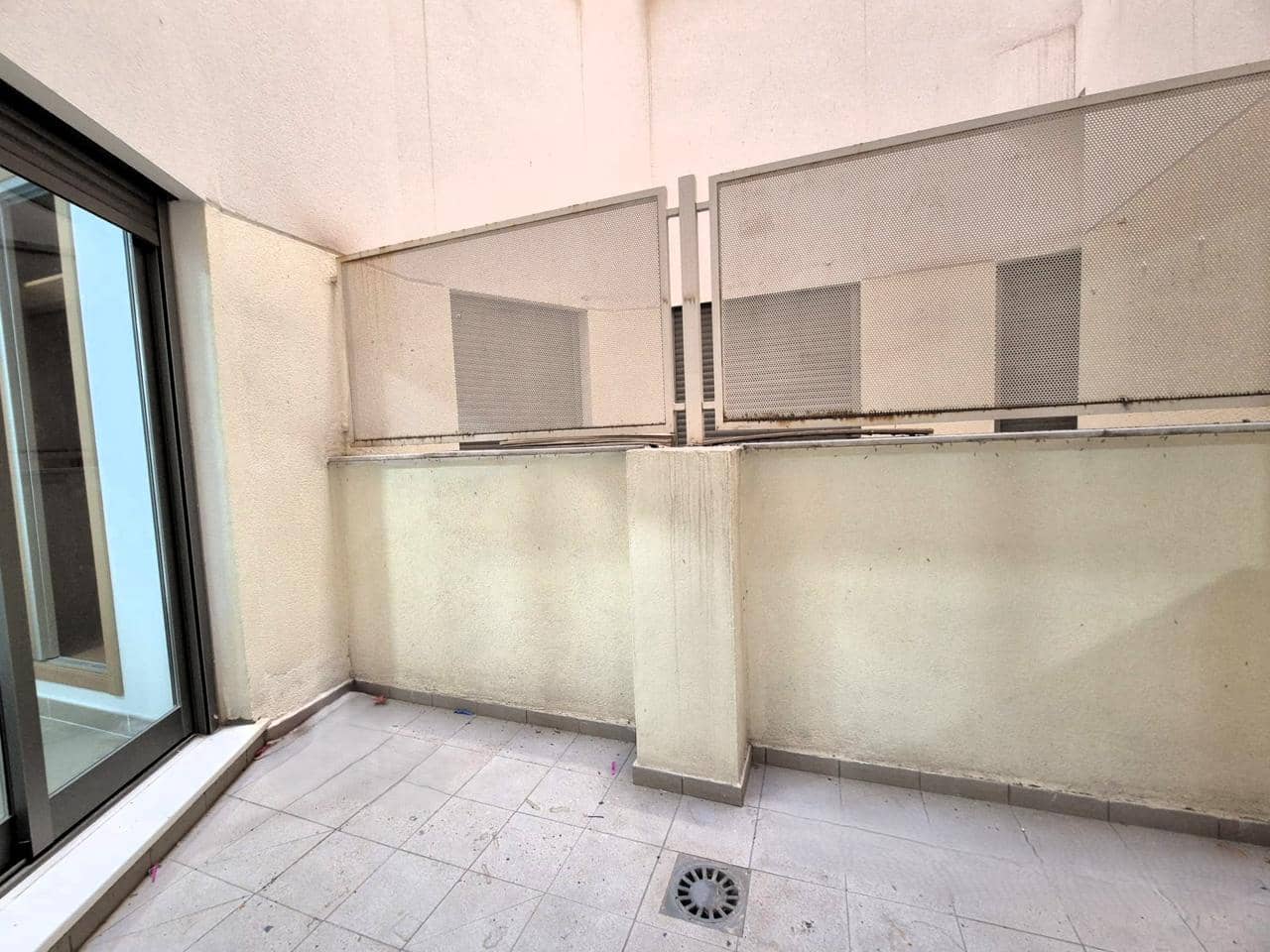 2 sovrum Lägenhet till salu i Guardamar del Segura med garage - 190 000 € (Ref: 10101081)