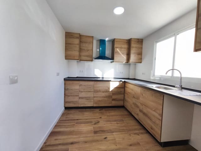 3 bedroom Flat for sale in San Vicente / Sant Vicent del Raspeig - € 179,000 (Ref: 10108634)