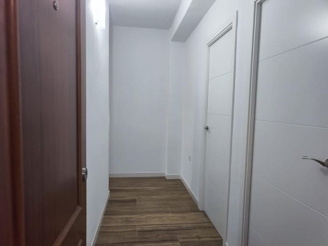 3 bedroom Flat for sale in San Vicente / Sant Vicent del Raspeig - € 179,000 (Ref: 10108634)