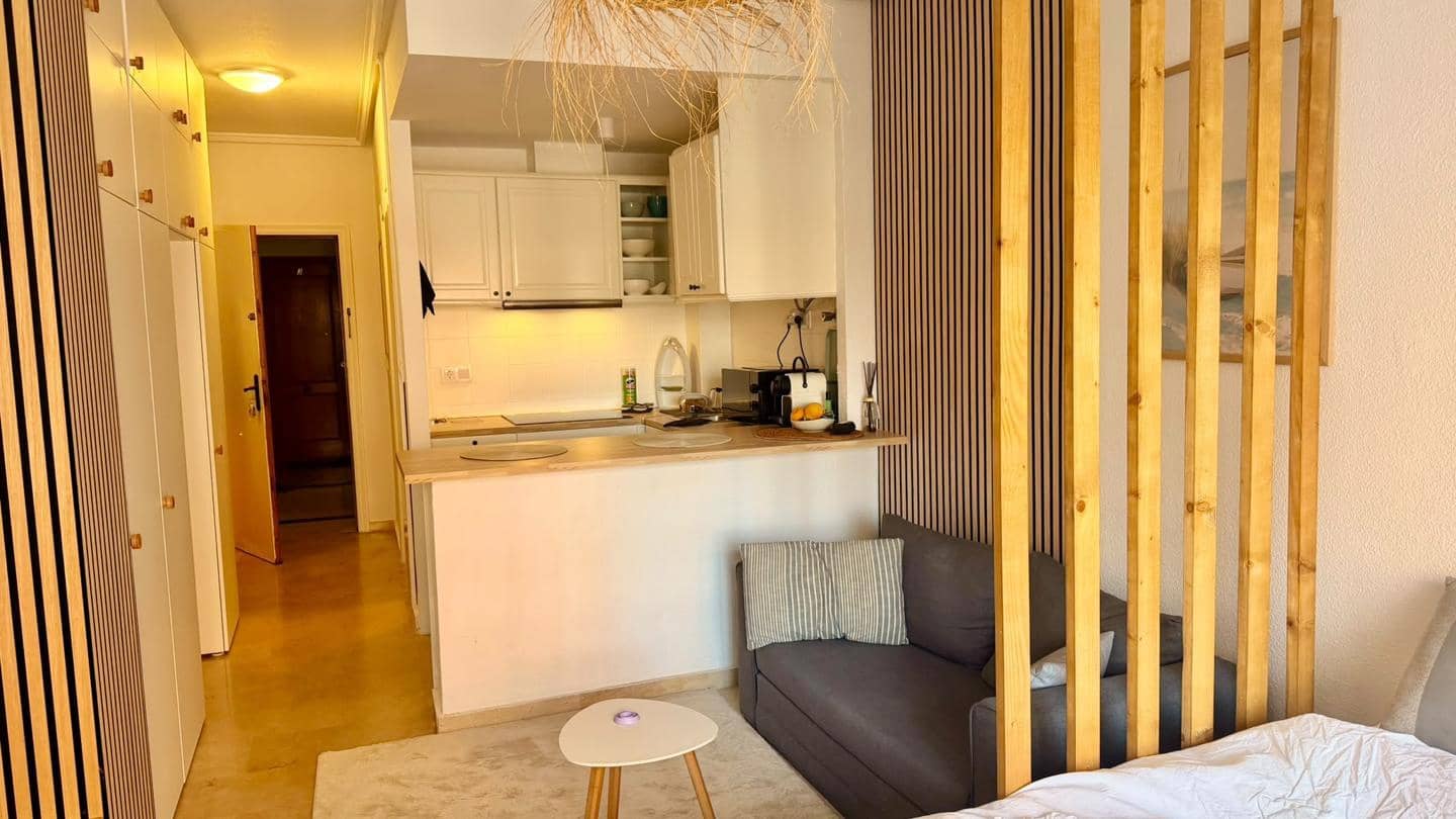 Lejlighed til salg i Torrevieja - € 120.000 (Ref: 10130606)