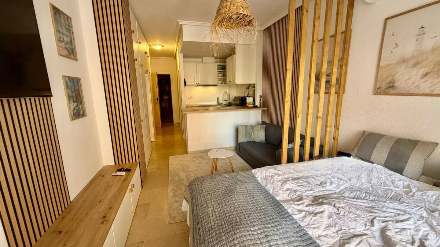 Lejlighed til salg i Torrevieja - € 120.000 (Ref: 10130606)