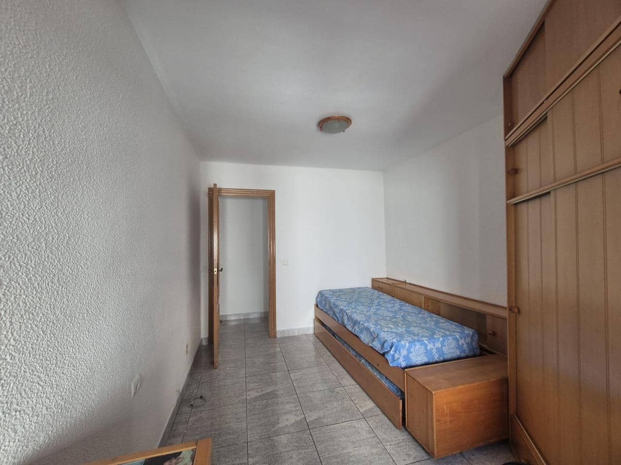 3 slaapkamer Flat te huur in Alicante stad met garage - € 1.400 (Ref: 10135215)