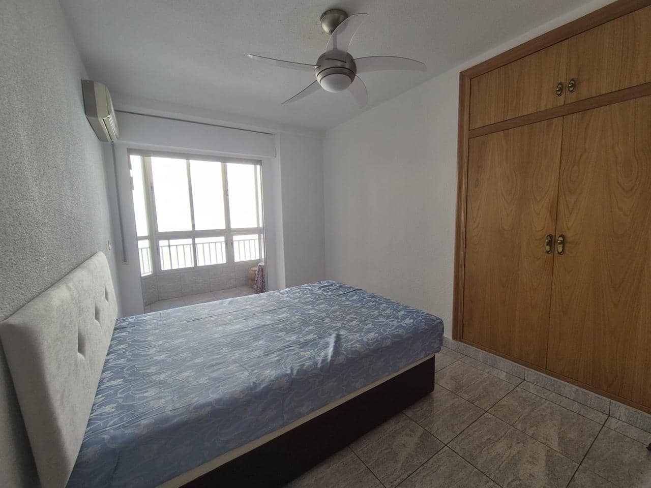 3 slaapkamer Flat te huur in Alicante stad met garage - € 1.400 (Ref: 10135215)
