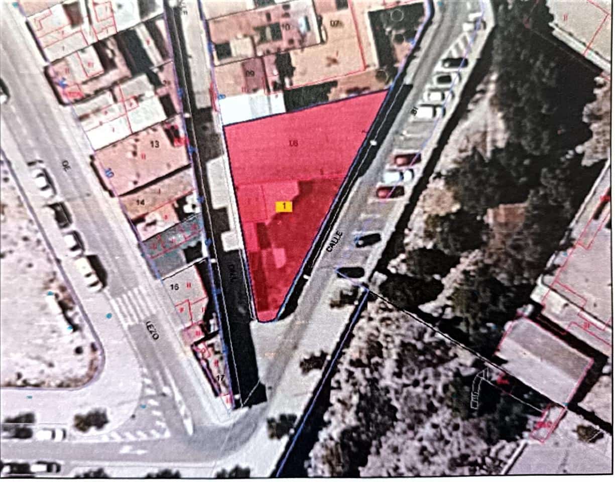 Ubebygd land til salgs i Alicante by - € 1 200 000 (Ref: 10141404)