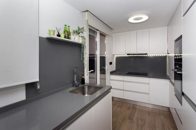 2 soverom Villa til salgs i Monte y Mar, Santa Pola med svømmebasseng garasje - € 440 000 (Ref: 10157023)