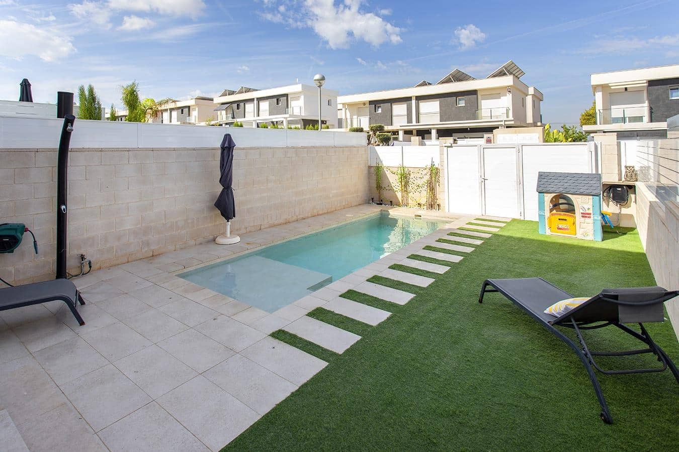 2 soverom Villa til salgs i Gran Alacant med svømmebasseng garasje - € 440 000 (Ref: 10157023)