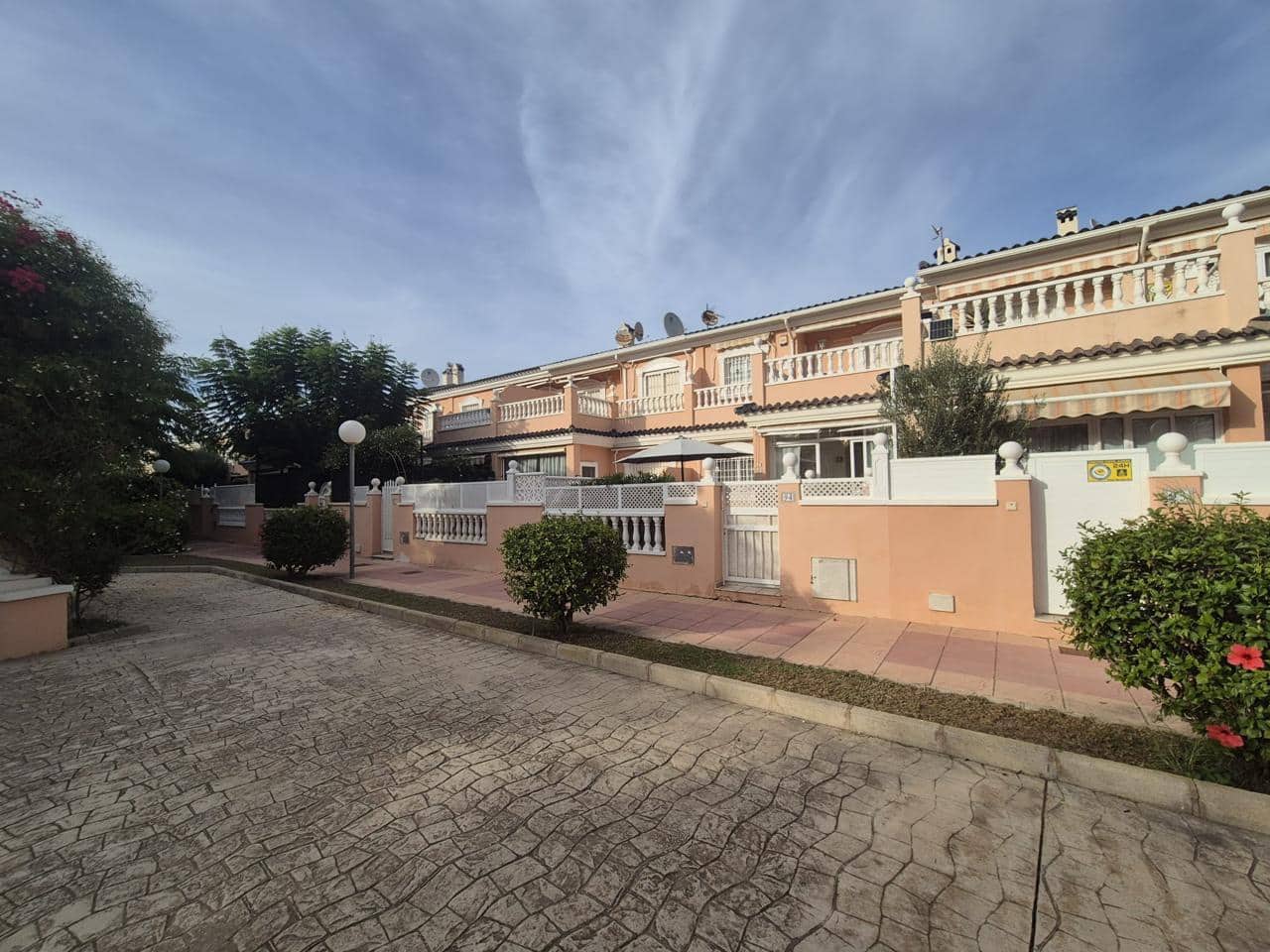 2 soverom Villa til salgs i Gran Alacant med svømmebasseng garasje - € 259 000 (Ref: 10160768)