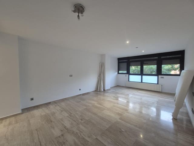 3 chambre Appartement à vendre à Vistahermosa, Alicante ville avec piscine garage - 435 000 € (Ref: 10160888)
