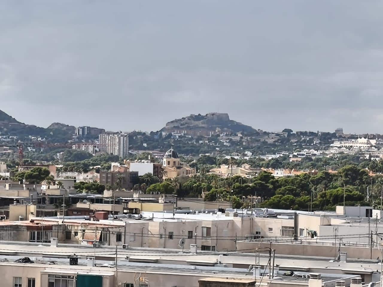 4 bedroom Flat for sale in San Juan de Alicante / Sant Joan d'Alacant - € 390,000 (Ref: 10163216)