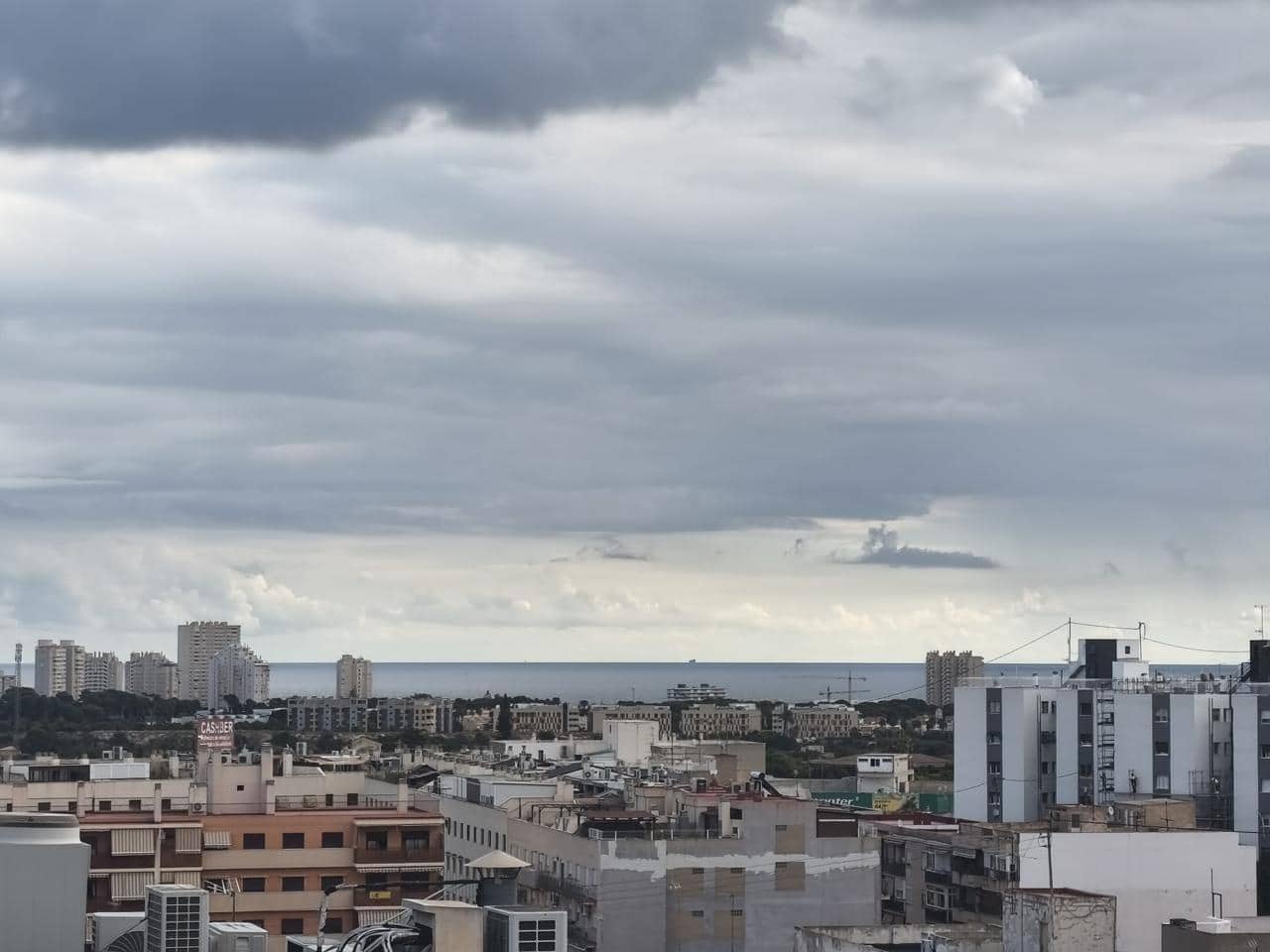 4 bedroom Flat for sale in San Juan de Alicante / Sant Joan d'Alacant - € 390,000 (Ref: 10163216)