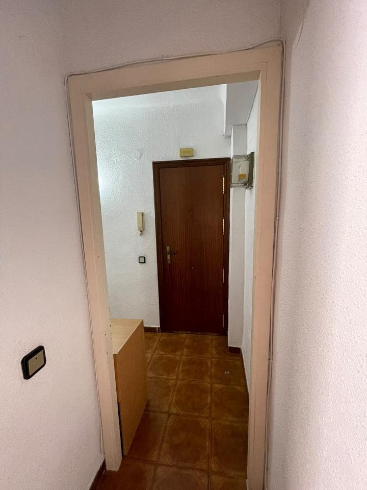 Piso de 3 habitaciones en Alicante / Alacant ciudad en venta - 150.000 € (Ref: 10171594)