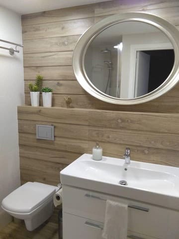 2 soverom Villa til leie i El Campello med svømmebasseng garasje - € 1 350 (Ref: 10181959)