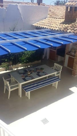 4 slaapkamer Bungalow te koop in Cabo de las Huertas, Alicante stad met zwembad - € 549.000 (Ref: 10183451)