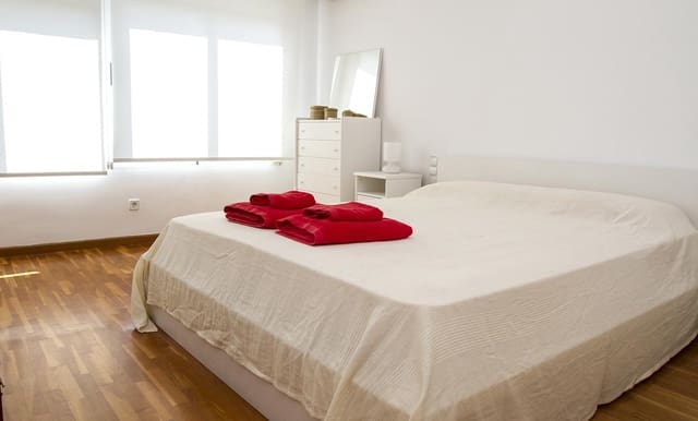4 slaapkamer Bungalow te koop in Cabo de las Huertas, Alicante stad met zwembad - € 549.000 (Ref: 10183451)