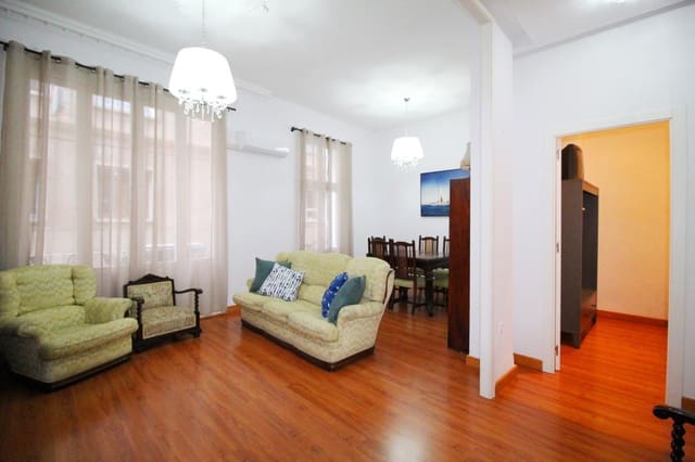 3 slaapkamer Flat te koop in Barrio del Centro, Alicante stad - € 289.000 (Ref: 5392450)