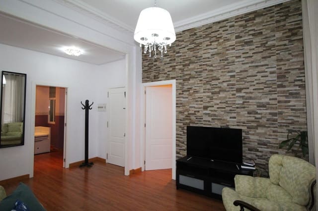 3 slaapkamer Flat te koop in Barrio del Centro, Alicante stad - € 289.000 (Ref: 5392450)