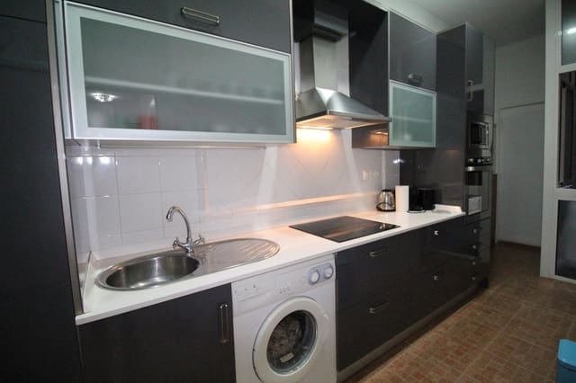 3 slaapkamer Flat te koop in Barrio del Centro, Alicante stad - € 289.000 (Ref: 5392450)