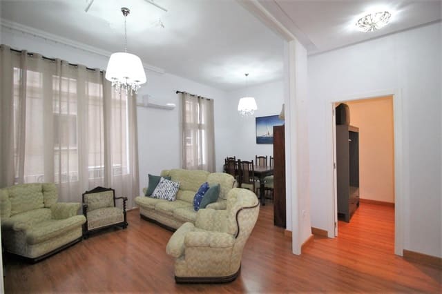 3 bedroom Flat for sale in Barrio del Centro, Alicante / Alacant city - € 289,000 (Ref: 5392450)