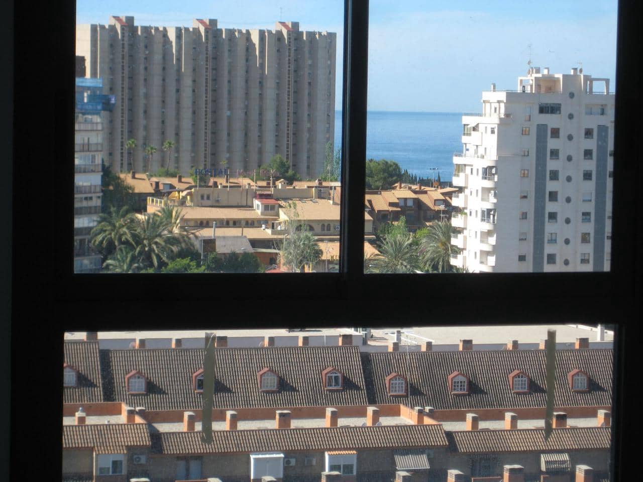 3 bedroom Flat for rent in Alicante / Alacant city with pool garage - € 1,450 (Ref: 5938451)