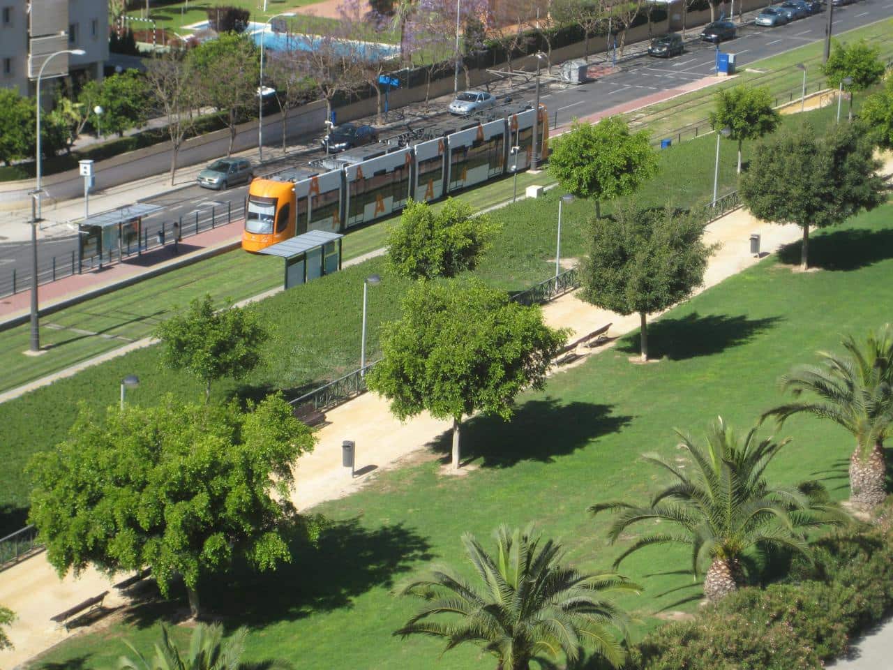 3 bedroom Flat for rent in Alicante / Alacant city with pool garage - € 1,450 (Ref: 5938451)