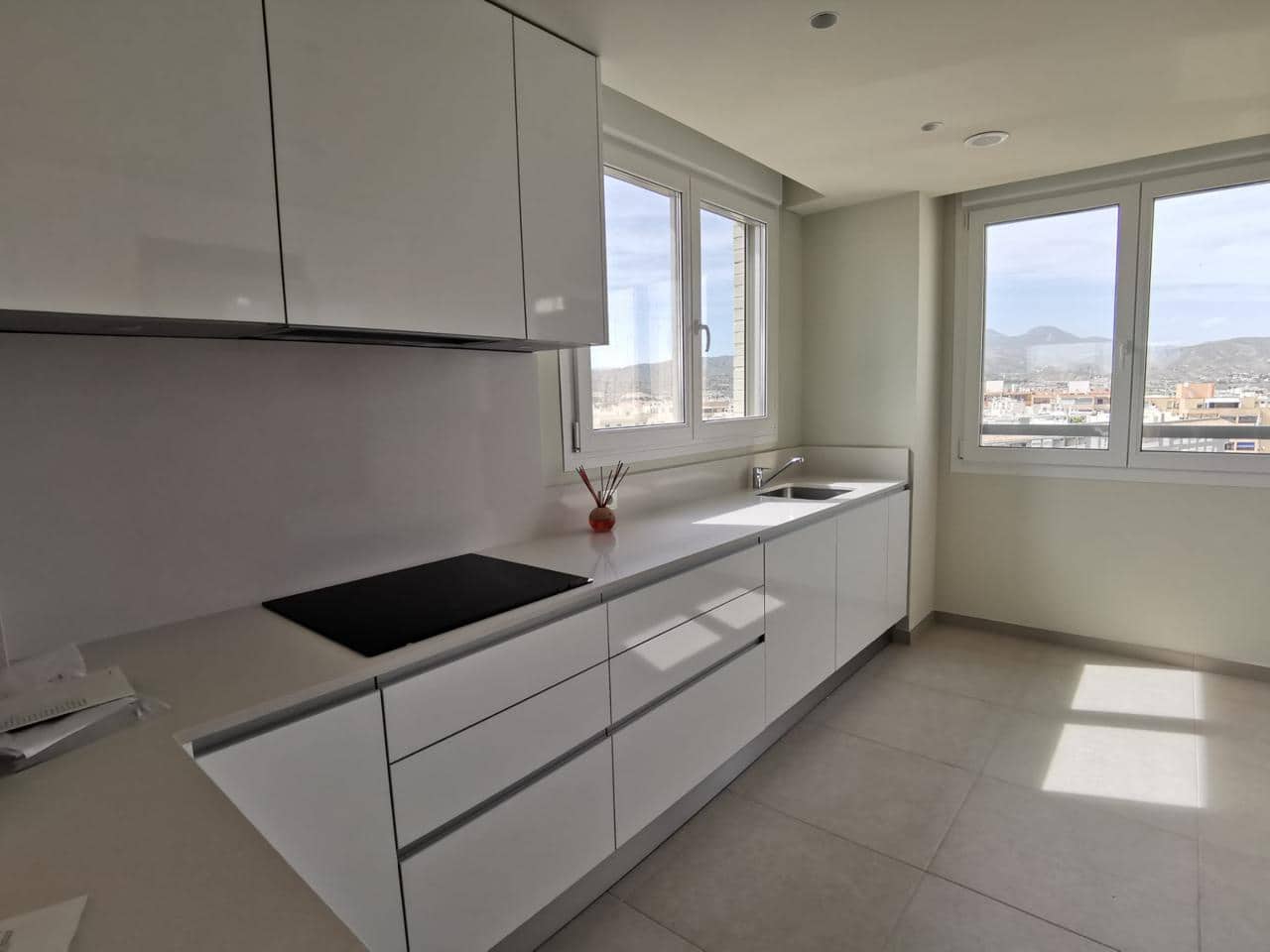 2 soverom Leilighet til salgs i El Campello med svømmebasseng garasje - € 325 000 (Ref: 6085089)