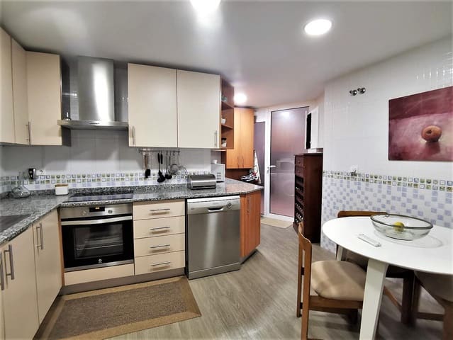 4 soverom Leilighet til salgs i Mercado, Alicante by med garasje - € 385 000 (Ref: 6364041)