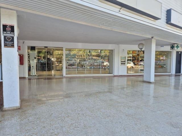 1 soveværelse Virksomhed til leje i Cabo de las Huertas, Alicante by med garage - € 750 (Ref: 6588421)