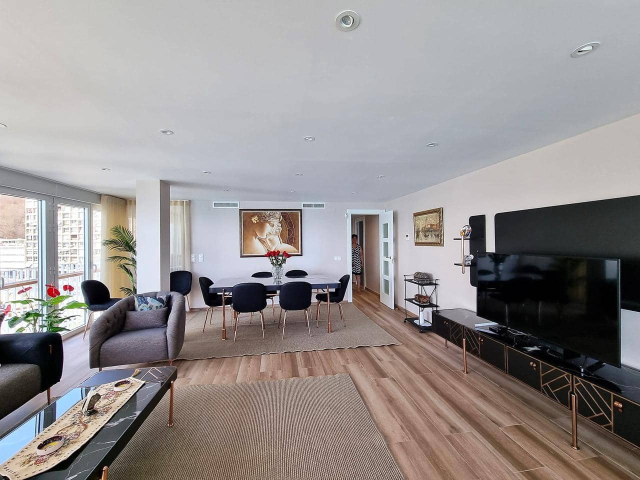 4 makuuhuone Asunto myytävänä paikassa Alicante kaupunki mukana 
autotalli - 525 000 € (Ref: 7090561)