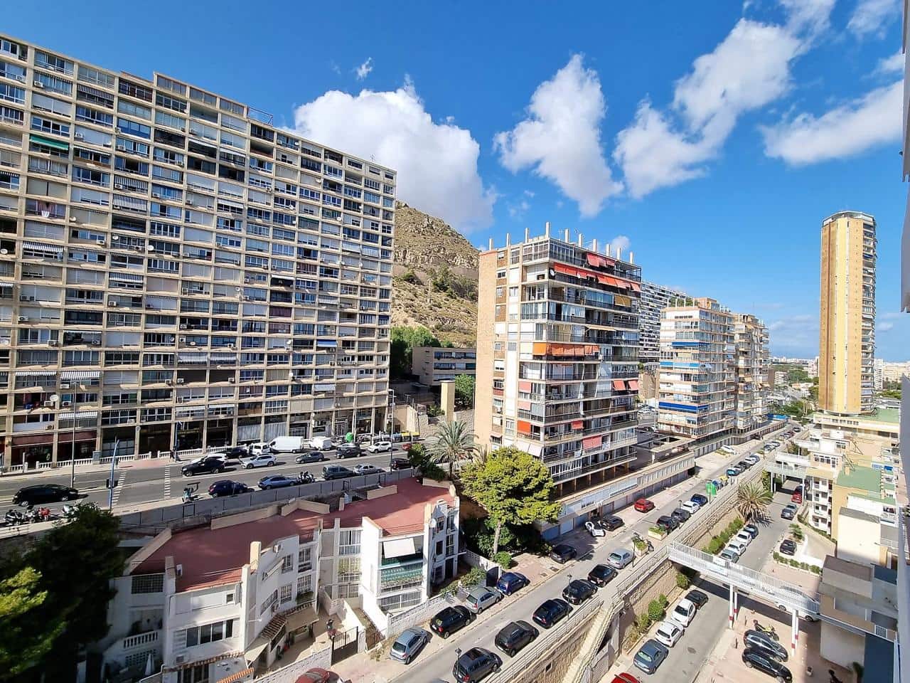 4 makuuhuone Asunto myytävänä paikassa Alicante kaupunki mukana 
autotalli - 525 000 € (Ref: 7090561)