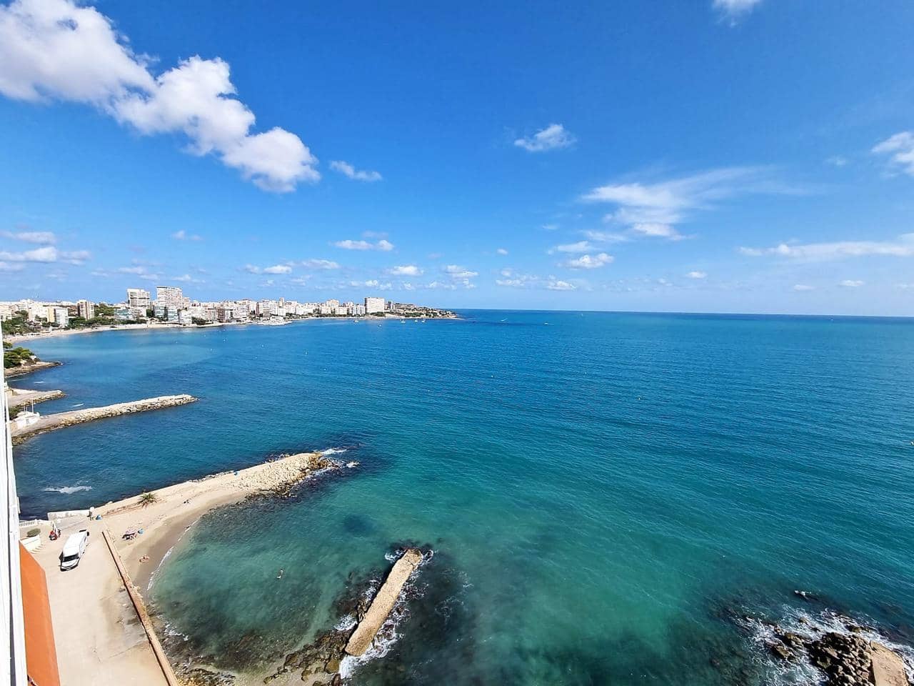 4 makuuhuone Asunto myytävänä paikassa Alicante kaupunki mukana 
autotalli - 525 000 € (Ref: 7090561)