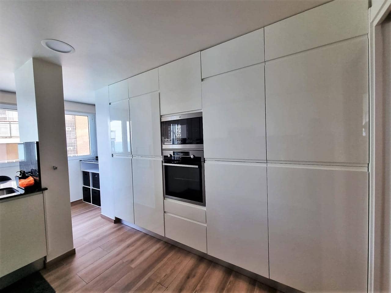 4 makuuhuone Asunto myytävänä paikassa Alicante kaupunki mukana 
autotalli - 525 000 € (Ref: 7090561)