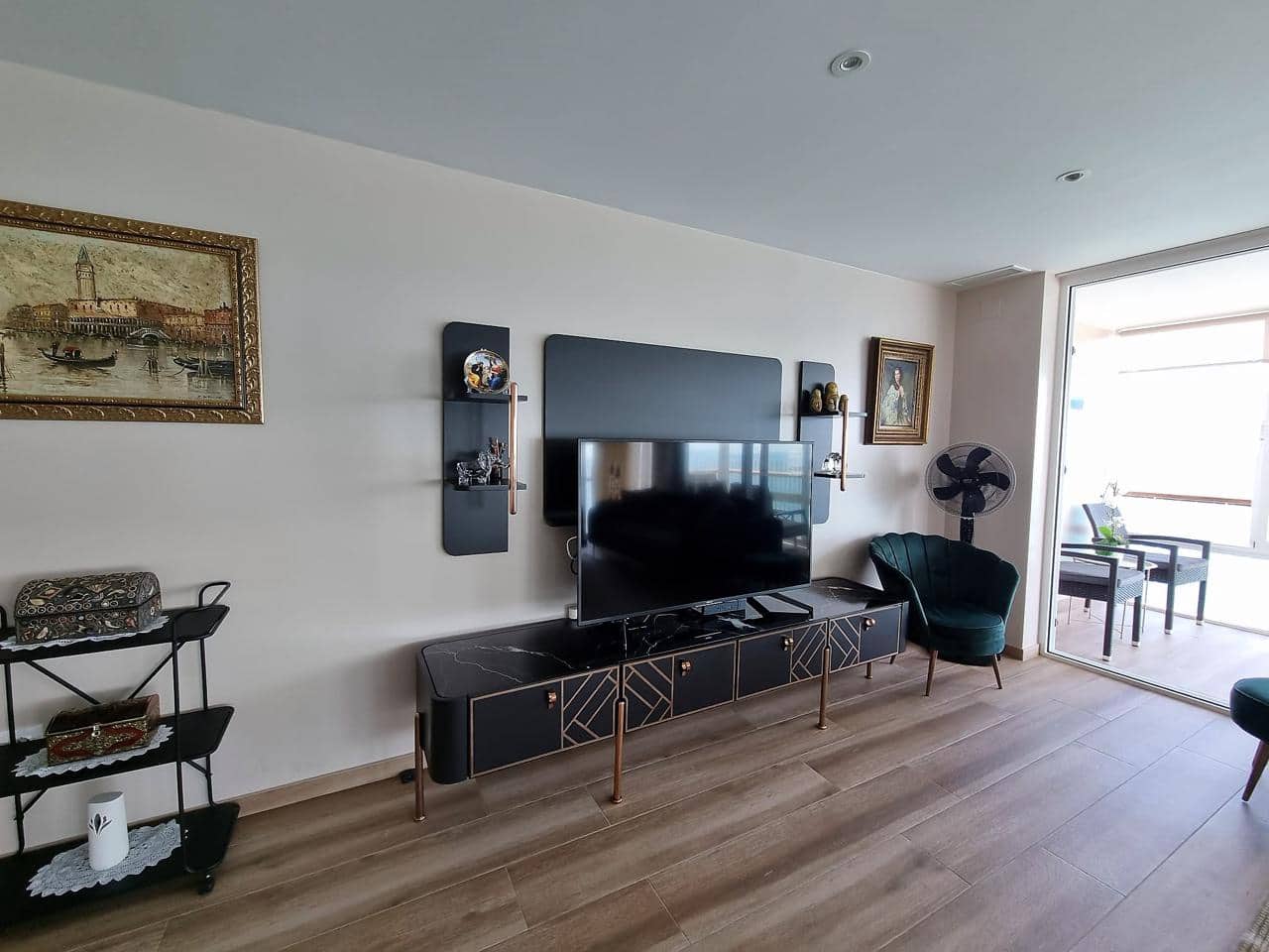 4 makuuhuone Asunto myytävänä paikassa Alicante kaupunki mukana 
autotalli - 525 000 € (Ref: 7090561)