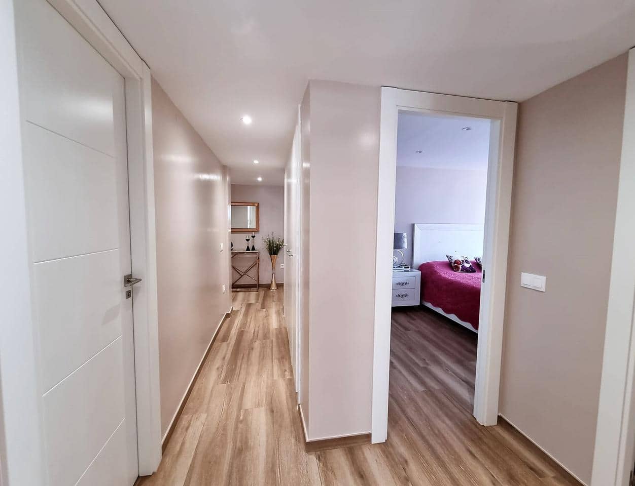 4 makuuhuone Asunto myytävänä paikassa Alicante kaupunki mukana 
autotalli - 525 000 € (Ref: 7090561)