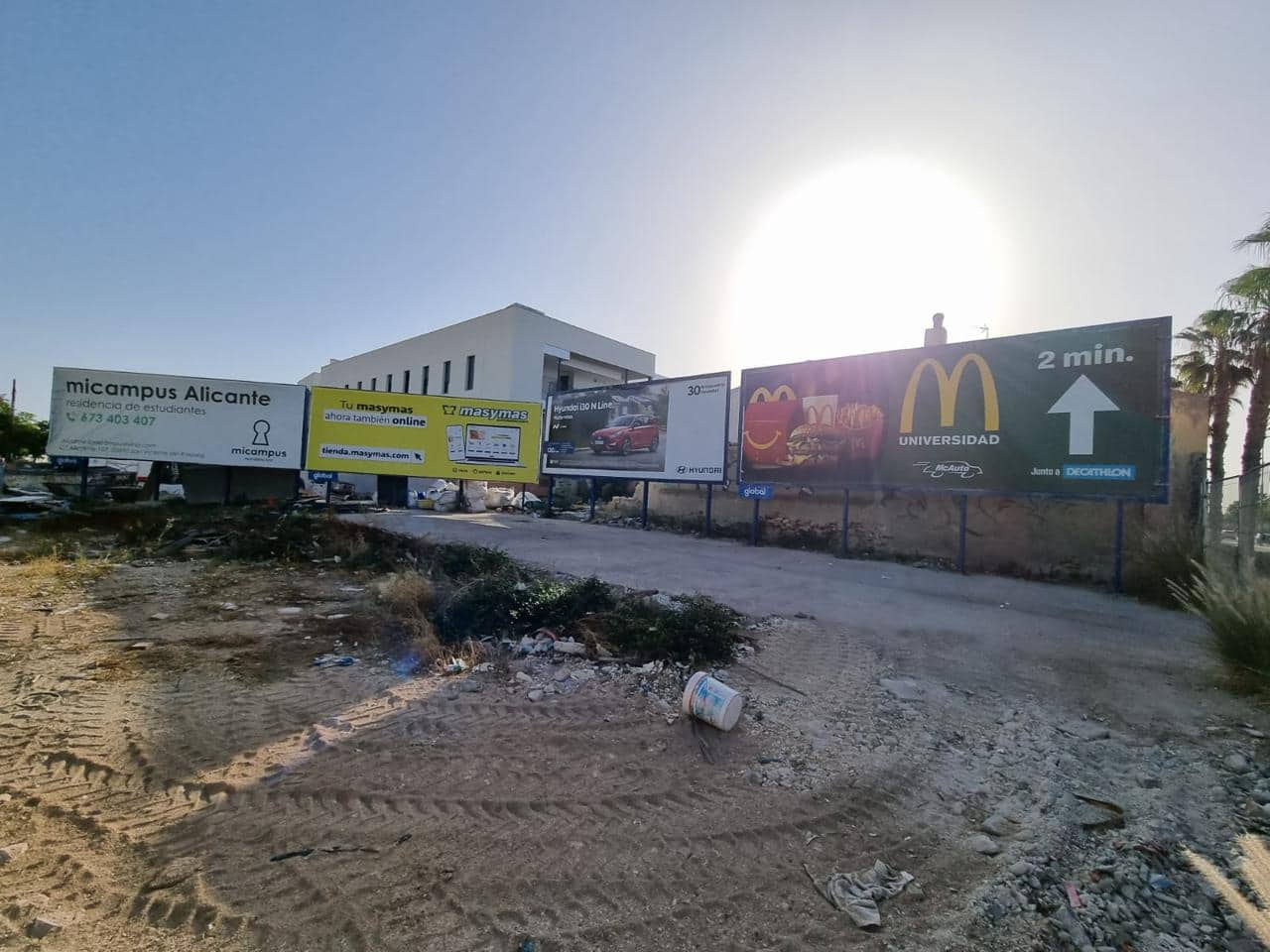 Grunde uden byggetilladelser til salg i San Vicente / Sant Vicent del Raspeig - € 2.200.000 (Ref: 7135489)