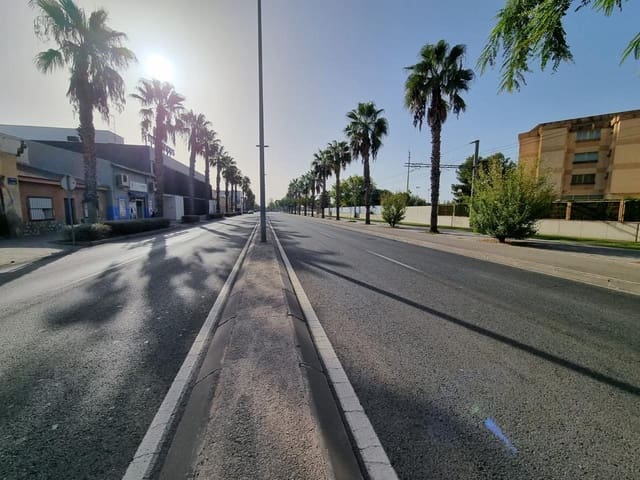 Grunde uden byggetilladelser til salg i San Vicente / Sant Vicent del Raspeig - € 2.200.000 (Ref: 7135489)