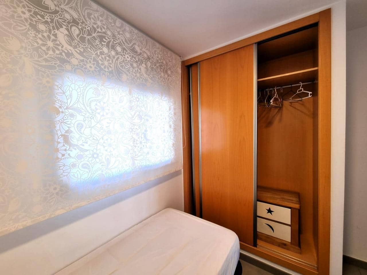 2 soverom Leilighet til salgs i Arenales del Sol med svømmebasseng garasje - € 295 000 (Ref: 7985742)