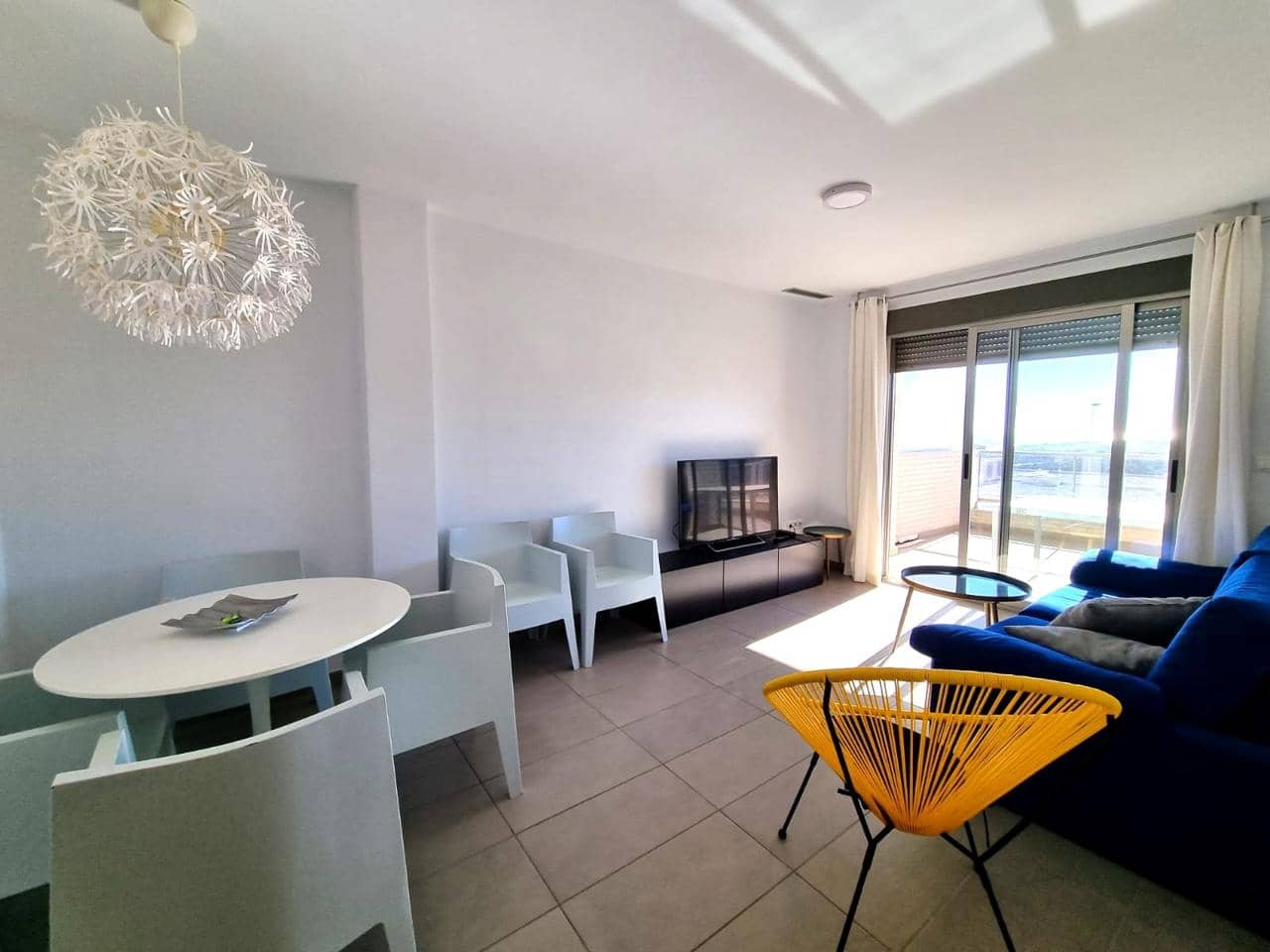 2 soverom Leilighet til salgs i Arenales del Sol med svømmebasseng garasje - € 295 000 (Ref: 7985742)