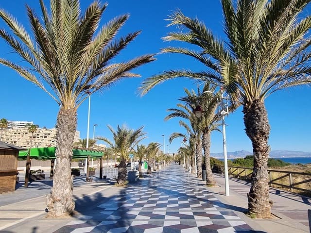 2 sovrum Lägenhet till salu i Arenales del Sol, Elche / Elx med pool garage - 295 000 € (Ref: 7985742)