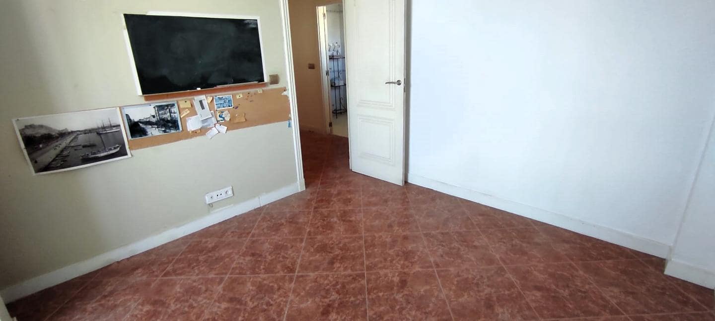 3 soveværelse Lejlighed til salg i Alicante by med swimmingpool garage - € 520.000 (Ref: 8002320)