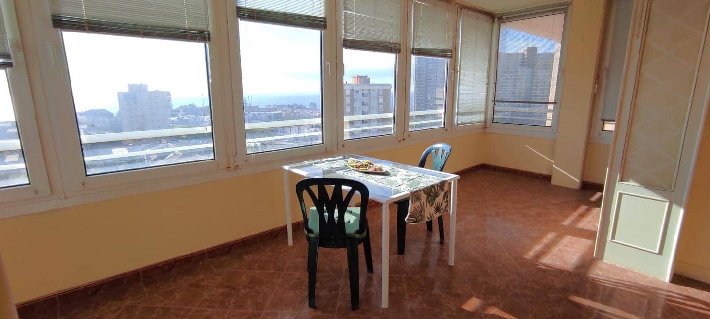 3 soveværelse Lejlighed til salg i Alicante by med swimmingpool garage - € 520.000 (Ref: 8002320)