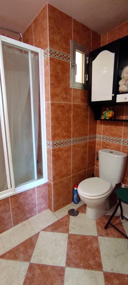 3 soveværelse Lejlighed til salg i Alicante by med swimmingpool garage - € 520.000 (Ref: 8002320)