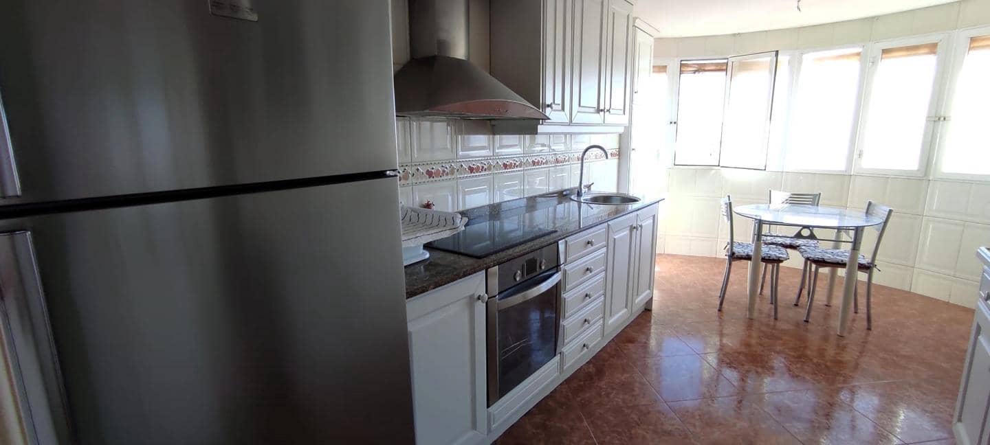 Piso de 3 habitaciones en Alicante / Alacant ciudad en venta con piscina garaje - 490.000 € (Ref: 8002320)