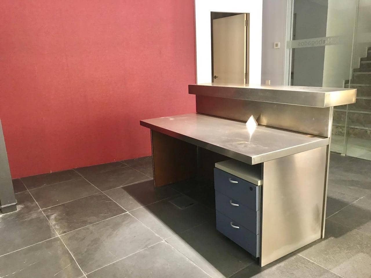 6 bedroom Office for rent in Alicante / Alacant city - € 1,100 (Ref: 8092564)