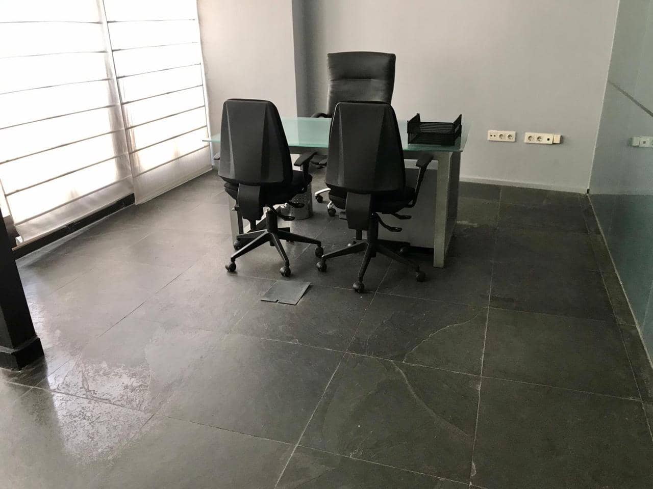 6 bedroom Office for rent in Alicante / Alacant city - € 1,100 (Ref: 8092564)